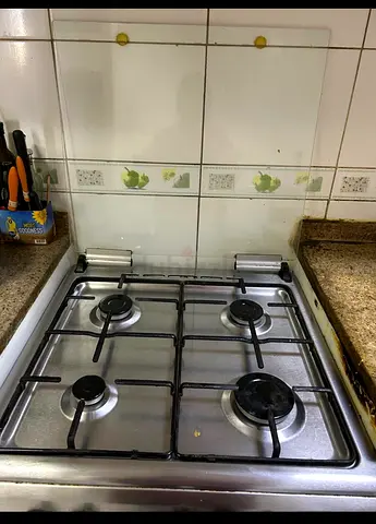 Built-in 4-Burner Gas Hob — Used, Good Working Condition