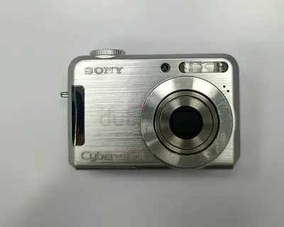 Sony Cyber-shot DSC-W700 - Digital Camera - Ready to use