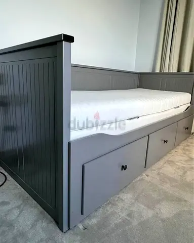 Ikea Day bed with mattress available in perfect condition