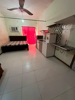 Furnished room with attached bathroom and kitchen available for rent in Hor Al Anz,