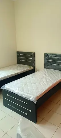 Im selling brand new single size bed with medical metress