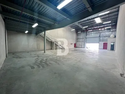 20 KW 3270 Sqft Warehouse in DIP
