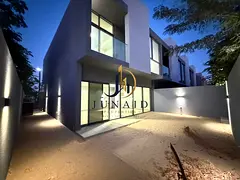 Spacious 3 BR + Maid | Single Row | First Resident