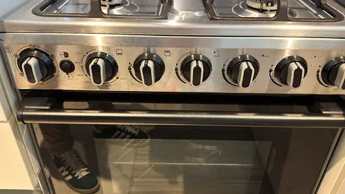 Midea Gas Cooker 60x60cm | 450 AED