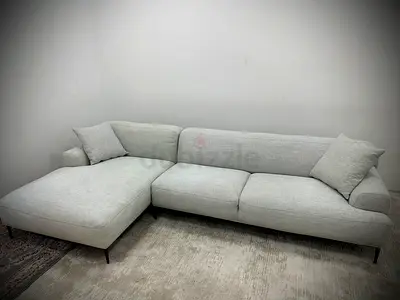 Amazing condition the loom collection lshape sofa