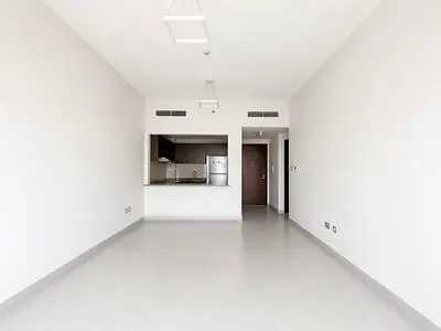 Spacious Apartment | Well- Maintained | Ready & Vacant