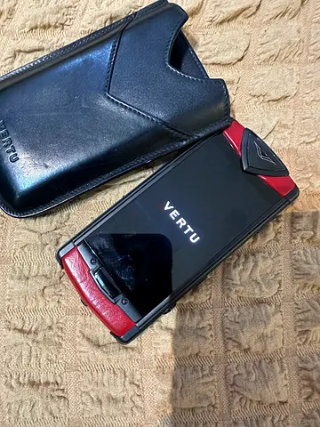 للبيع هاتف فيرتو بحاله ممتازه