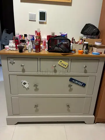 Chest drawer