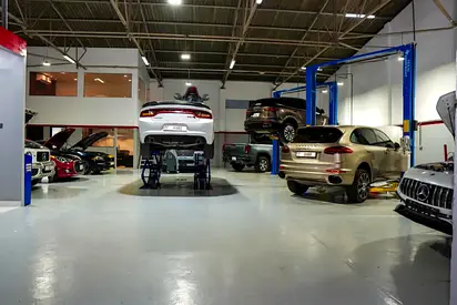 Car Garage for sale