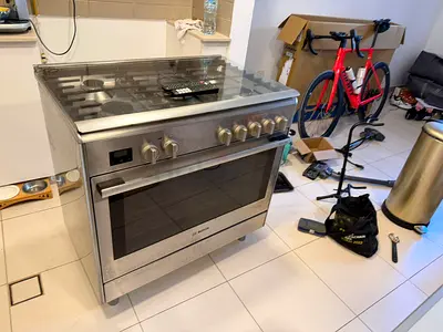 Bosch brand top Gass oven electric cooker 90x60 Model Bosch series.8