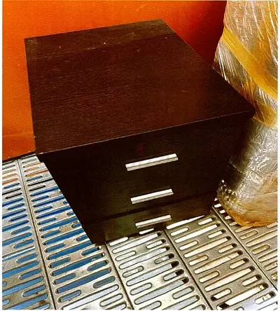 Dark Wood 2-Drawer Bedside Table / Nightstand