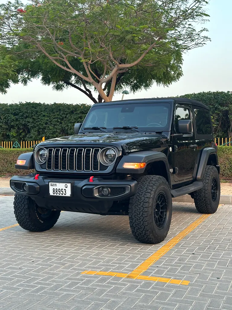 Jeep Wrangler 2019 — photo 1 of 14