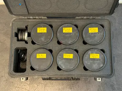 Xeen Cinema Prime Kit with Protective Case (14mm, 24mm, 35mm, 50mm, 85mm and 135mm)