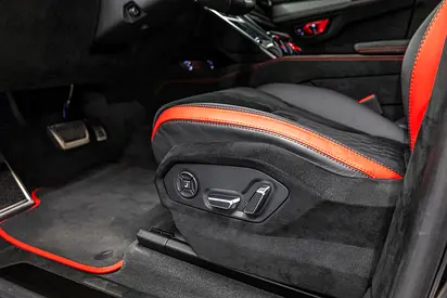 صورة مصغرة 18 لـ 2023 Lamborghini URUS