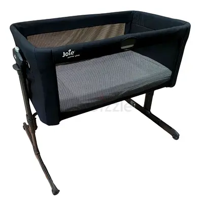 Joie bedside bassinet / co-sleeper - black free baby bouncer