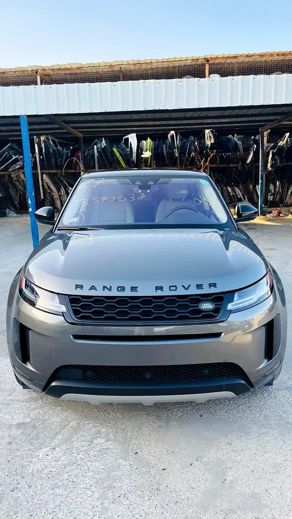 Land Rover Range Rover Evoque 2020 — photo 1 of 14