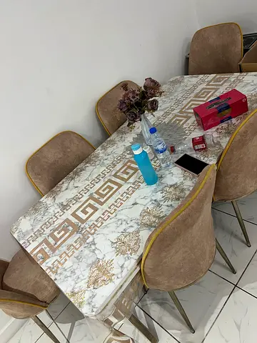 Marble-effect Dining Table with 4 Beige Velvet Chairs - Good Condition