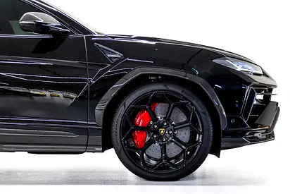 صورة مصغرة 8 لـ 2023 Lamborghini URUS