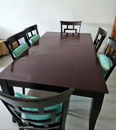 Dining table with 6 chairs