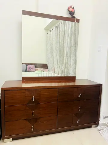 Wooden 8-Drawer Dresser with Large Mirror - Good Condition