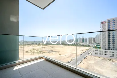Brand New I High Floor I Next to Metro