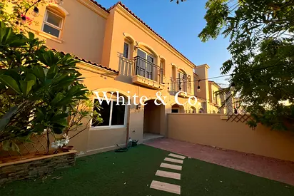 Type C | Middle Unit Landscaped | Vacant