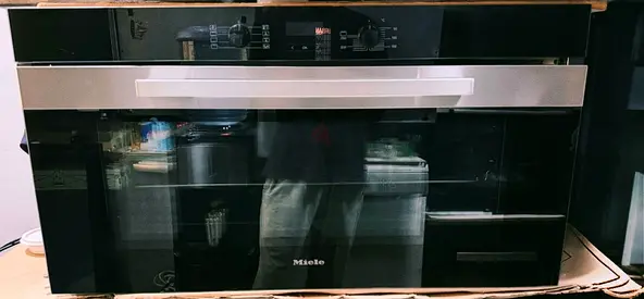 Miele PureLine H2890 B Built-in electric Oven 90 cm | Large Capacity | Made in Germany