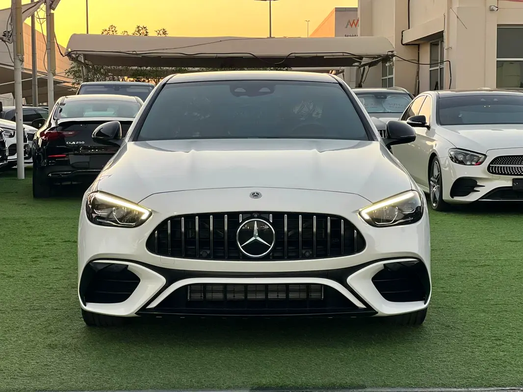 Mercedes-Benz C-Class 2023 — photo 1 of 20