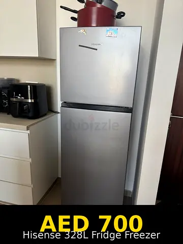 Hisense 328L Fridge Freezer — AED 700