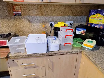 VERY CHEAP!!!11 durable and normal plastic boxes BIG and MEDIUM and SMALL for only 15 AED altogether