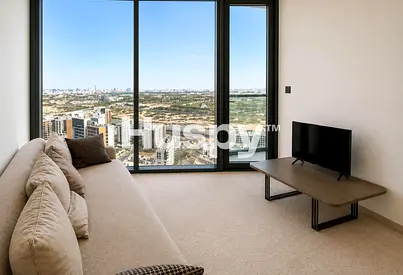 Fully Furnished | With Study | High Floor