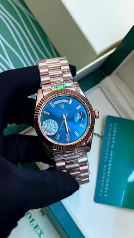 Rolex Day-Date style men’s watch with blue dial (pre-owned)