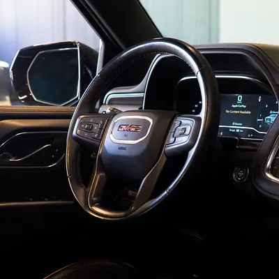 صورة 9 لـ 2024 GMC YUKON