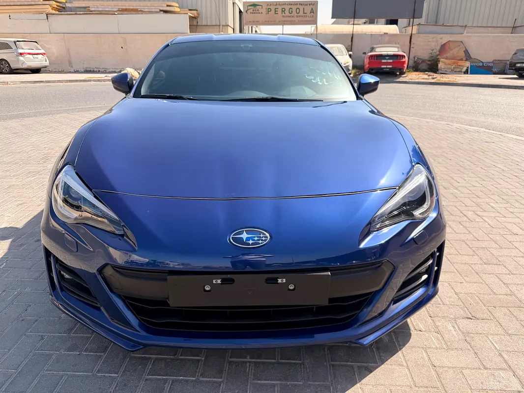 Subaru BRZ 2020 — photo 1 of 18