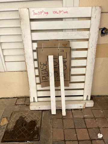 White wooden slatted headboard gate- good for stairs or garden