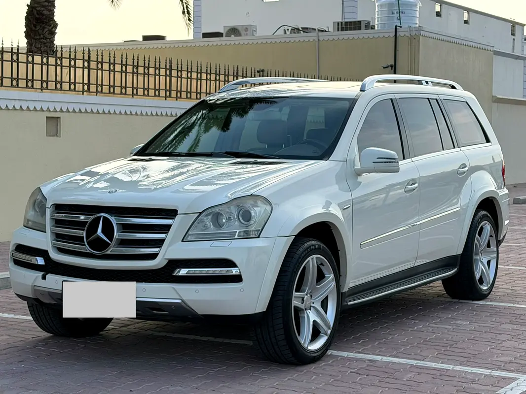 Mercedes-Benz GL-Class 2012 — photo 1 of 14