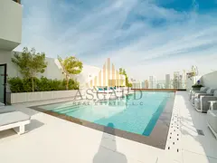 Elegant 1BR | High floor | Skyline &amp; Parks View