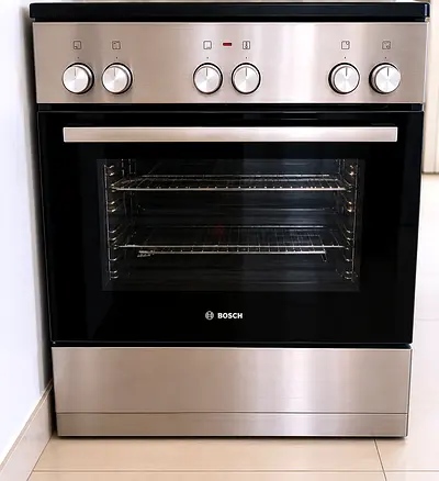Bosch Stainless Steel Freestanding Oven and Cooker - Good Condition
