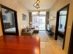 TWO BEDROOM | CLASSIC FURNISHED | MID FLOOR | CANAL VIEW
