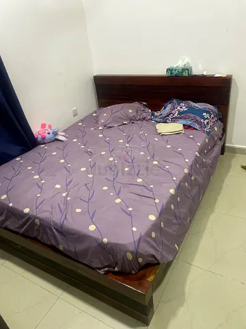 Solid wood king bed frame with headboard - good condition dining table.