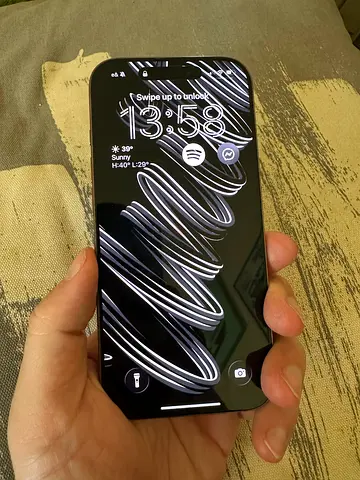 iPhone 16 Pro 256 GB - Desert Titanium