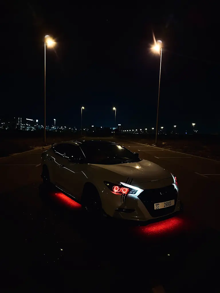 Nissan Maxima 2017 — photo 1 of 15