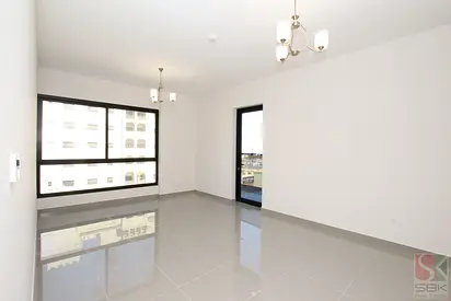 Luxurious 3 Bedroom in Al Warqa | Near Exit