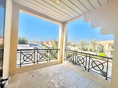 Huge 5 Bedroom corner villa | Gym Pool | 4 Cheques