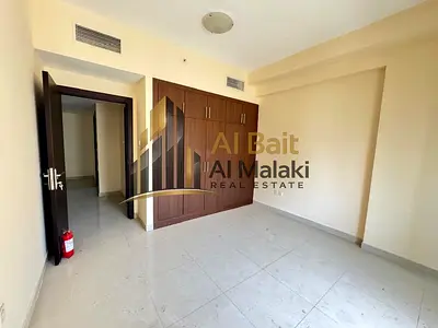 شركة البيت الملكي للعقارات تقدم شقة غرفتين وصالة للإيجار في التعاون