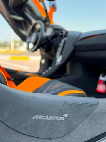 صورة 12 لـ 2024 Mclaren 750S