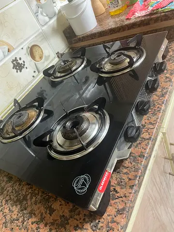 Used 4-Burner Gas Hob (Glass Top) - with Gas cylinder with half gas, Tube and Regulator (Pick Jun16)
