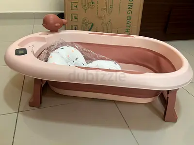 Foldable Baby Bath Tub with Support and Headrest - Pink