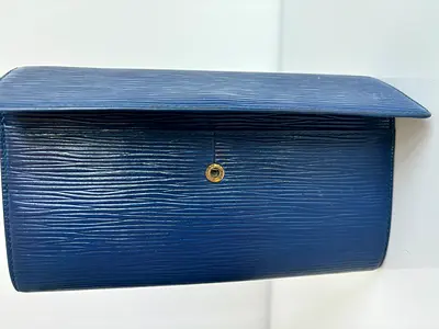 Authentic LV wallet