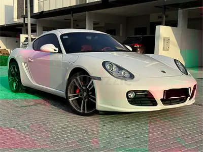 Porsche Cayman S 2012 | GCC Specs | Low Mileage | Pristine Condition